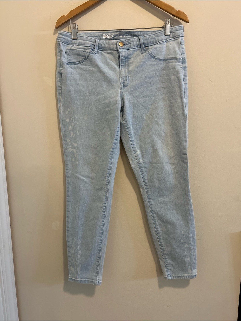Mossimo Supply Co. Light Blue Skinny Jeans